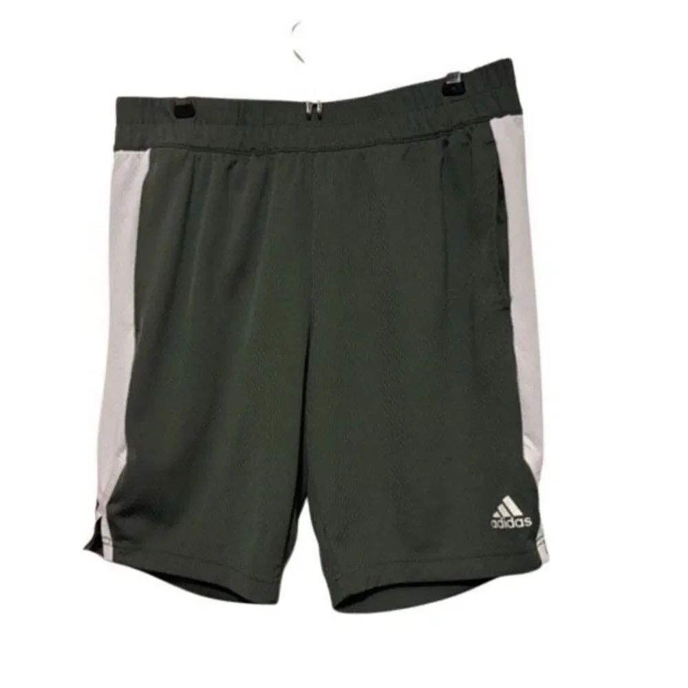 Adidas Golf Size Large Green & White Mesh Style Shorts